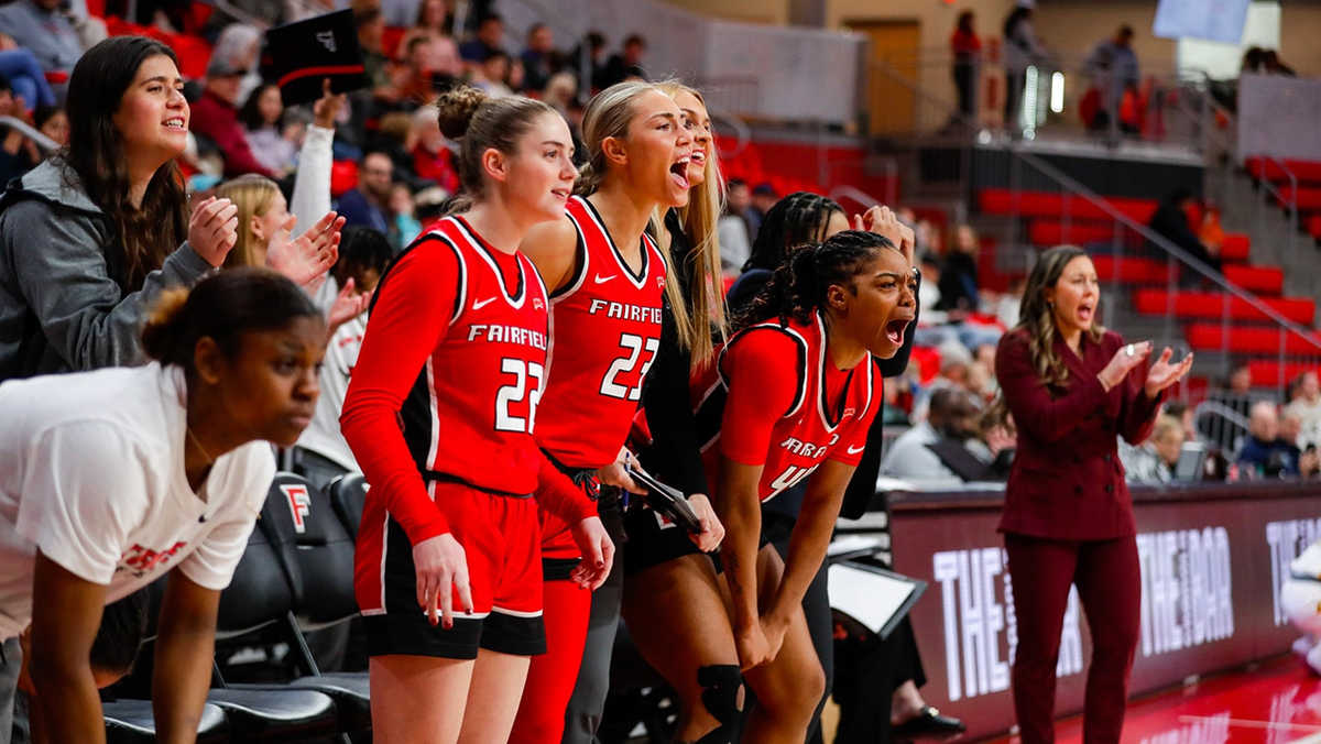 SPORTS DESK — WEEKLY LEDGER